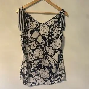 CAbi Tops Cabi Shoulder Tie Top Size S Poshmark
